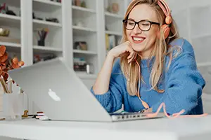 hoa communication with homeowners