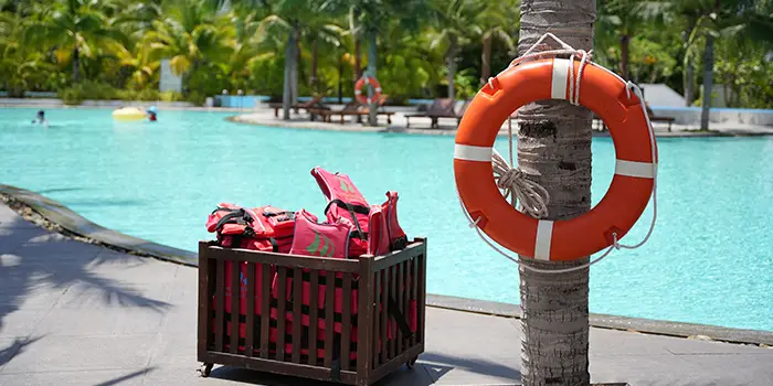 hoa pool safety