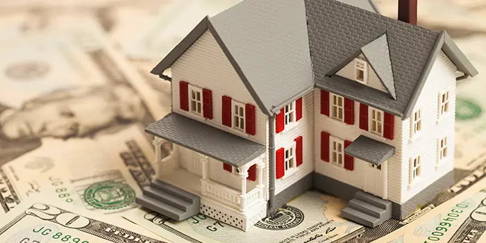 hoa finances